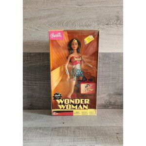 Vintage 2003 Mattel Barbie Wonder Woman #B5836 Fashion Doll DC Superhero
